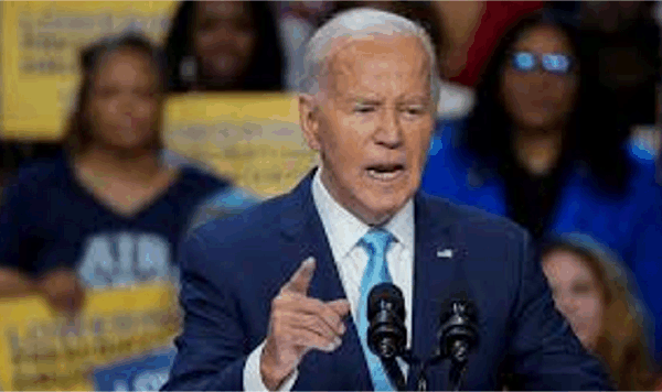 곧 실업자가 될 Biden은 이전과는 전혀 다른 방식으로 트럼프에 언로드됩니다